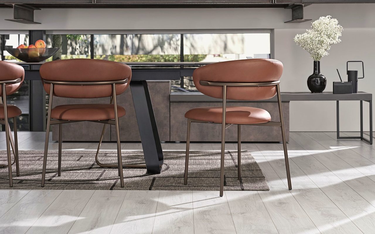 Oleandro Chair, XZQT 30th Anniversary sale